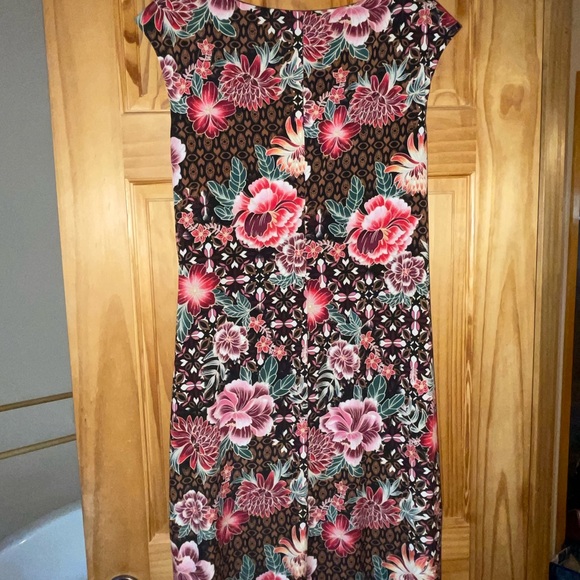 Connected Apparel Floral Print Midi Dress - Picture 4 of 4